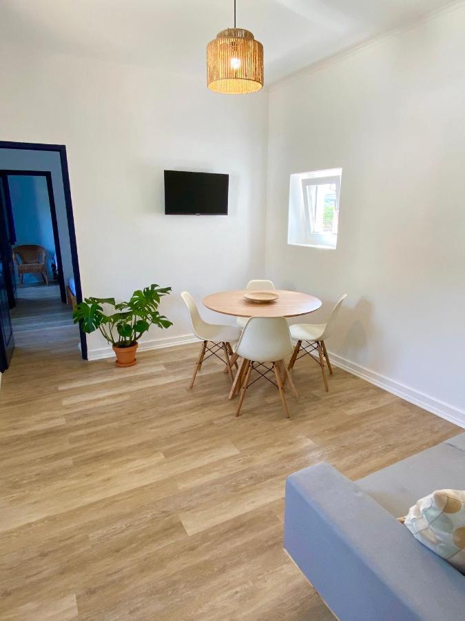 Pine & Apple Sintra Beach House Colares Εξωτερικό φωτογραφία